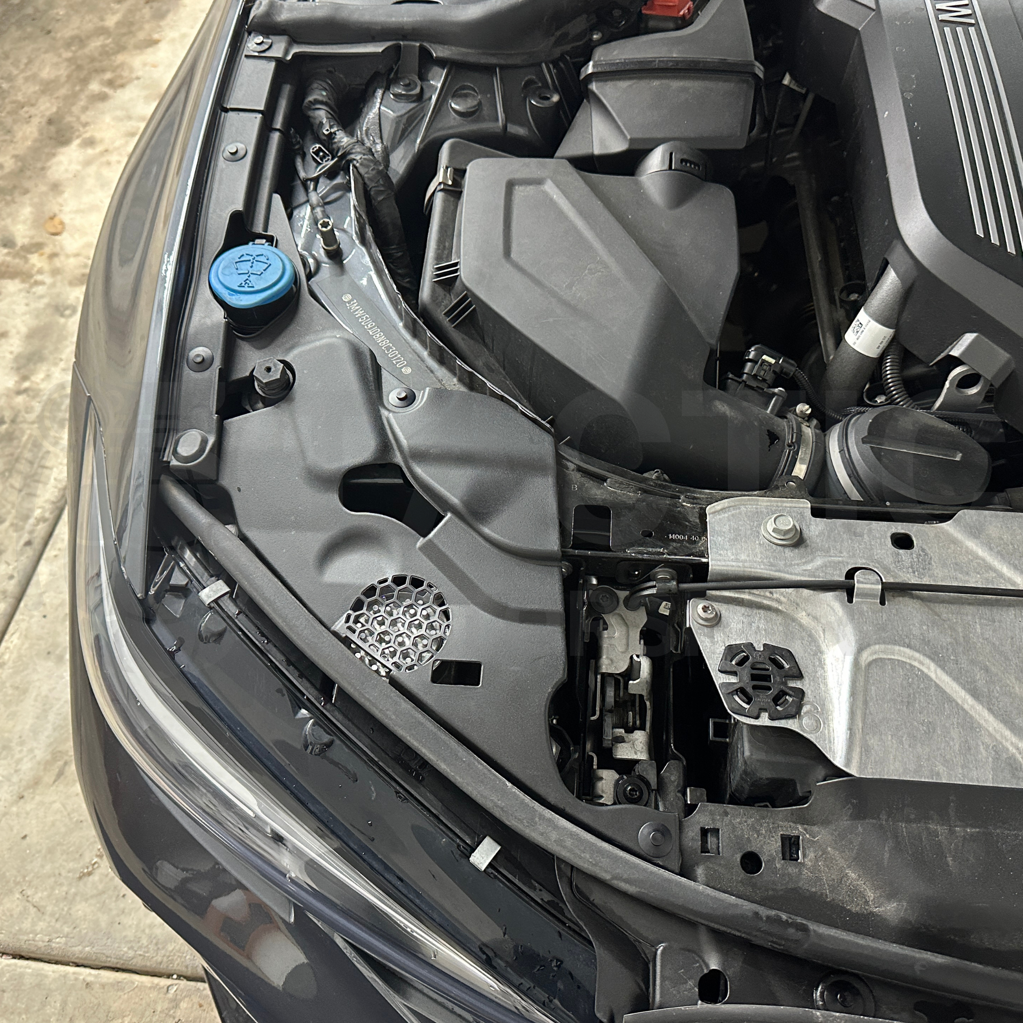 M340i 330i OEM-Scheinwerferabdeckungen